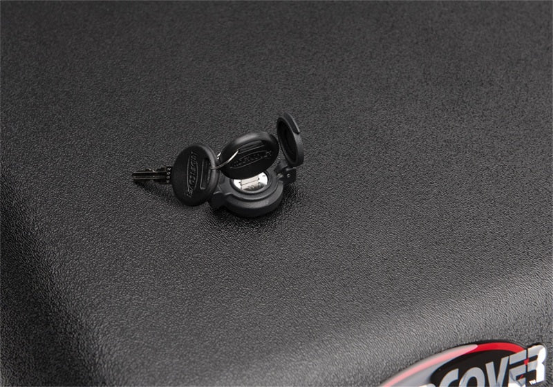 小物 UNDERCOVER UP2D4S03 UnderCover 04-06 Tundra 6.5ft Classic Bed Cover - Black Textured