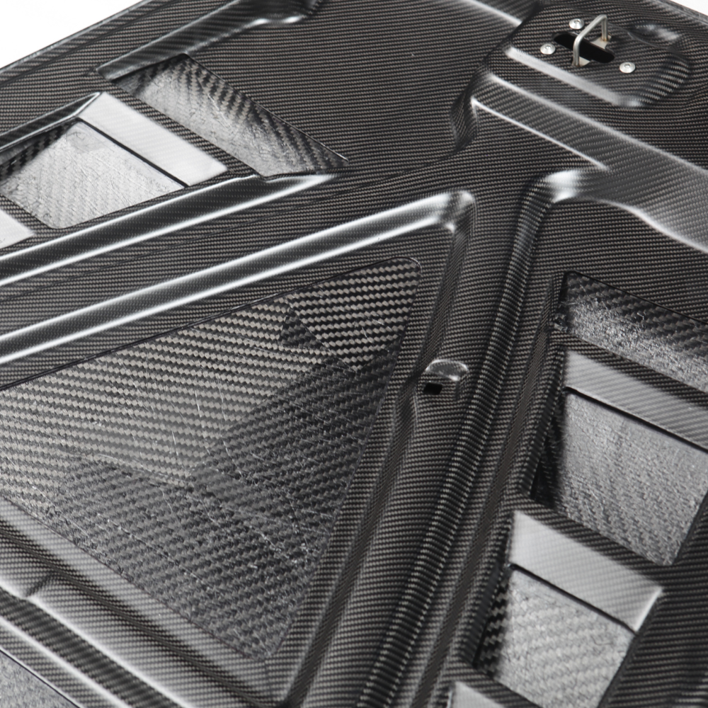 JDMuscle [00-09 S2000] MG Style Pre-Preg Carbon Fiber Hood