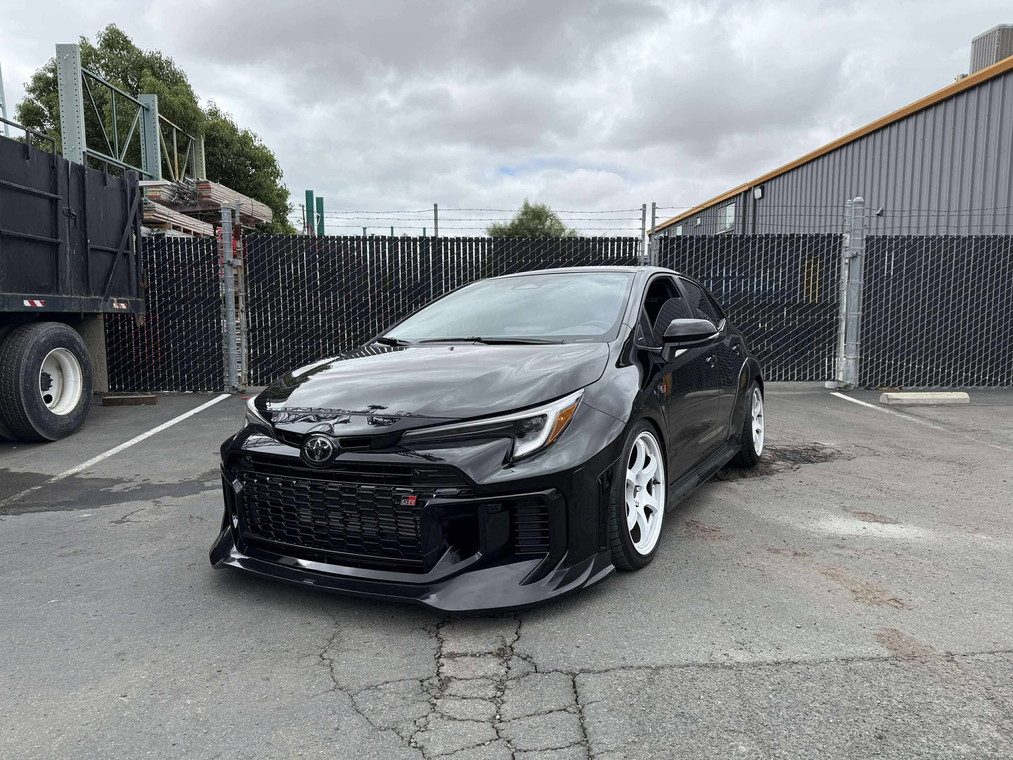 Epsilon+ [25-26 GR COROLLA KOUKI] Front Lip