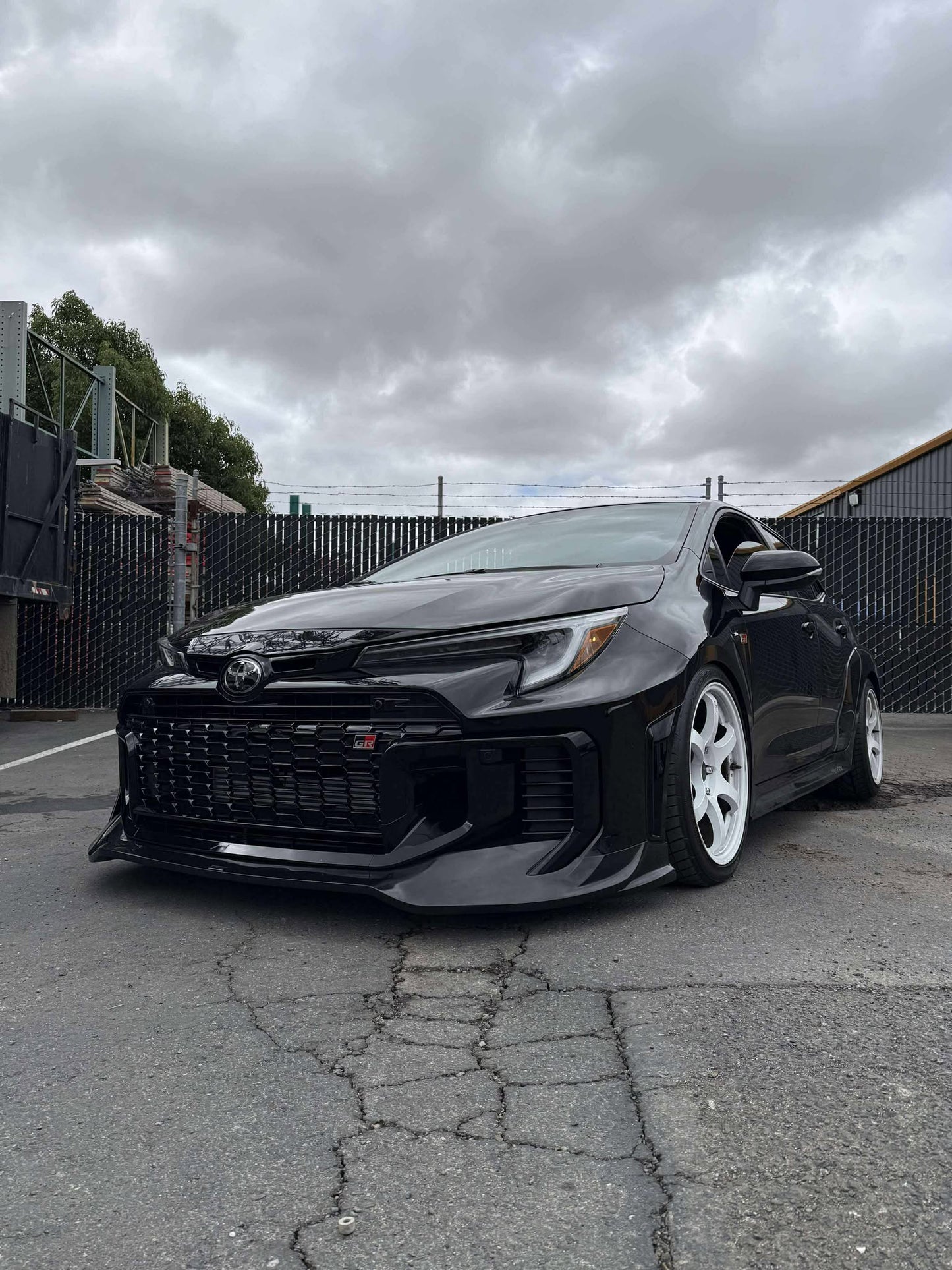 Epsilon+ [25-26 GR COROLLA KOUKI] Front Lip