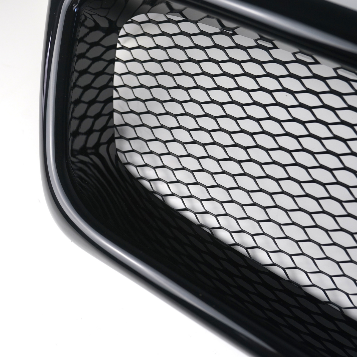 JDMuscle [15-17 WRX/STI] CS Style Front Bumper Grille-Paint Matched/Gloss Black - Return