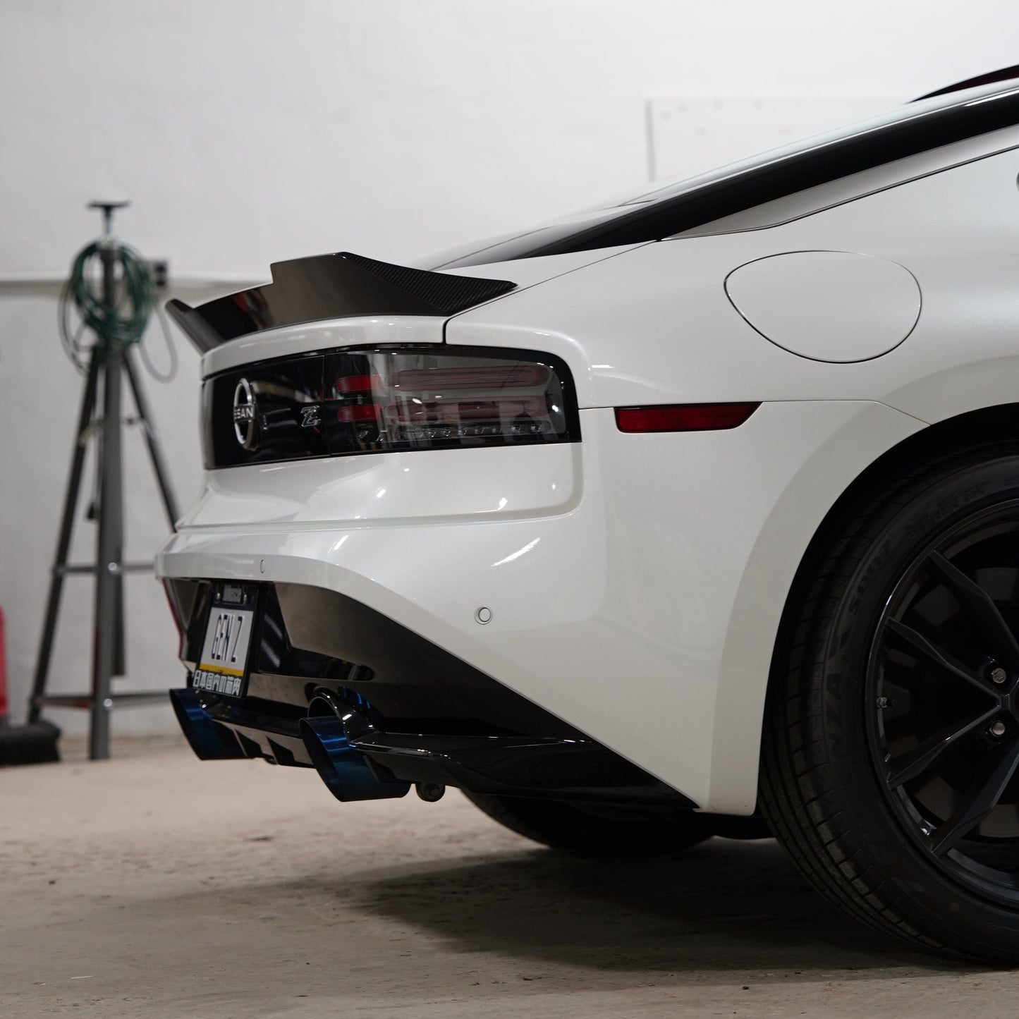 JDMuscle [23-25 Nissan Z] Carbon Fiber Duck Bill V1