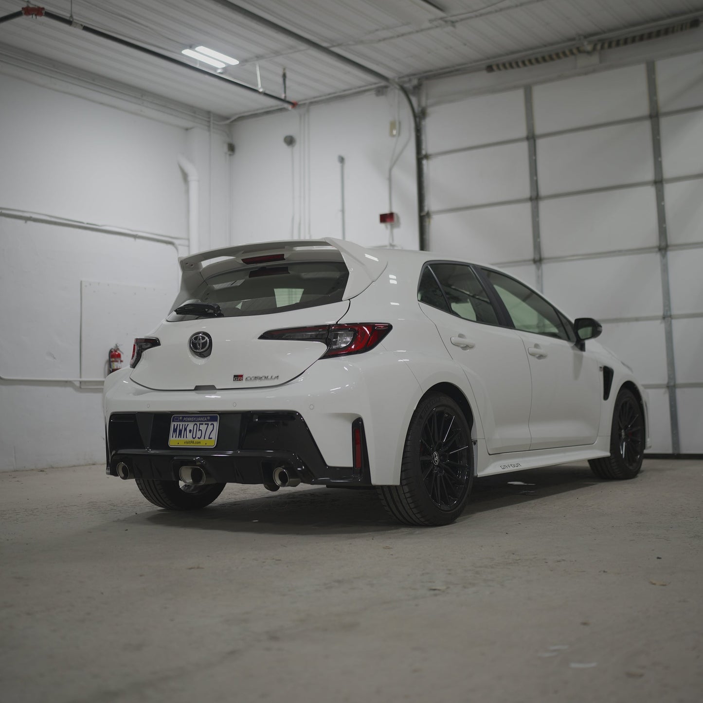 JDMuscle [23+ GR Corolla, 19+ Corolla Hatch] Spec C Spoiler - Paint Matched/Gloss Black/Carbon Fiber