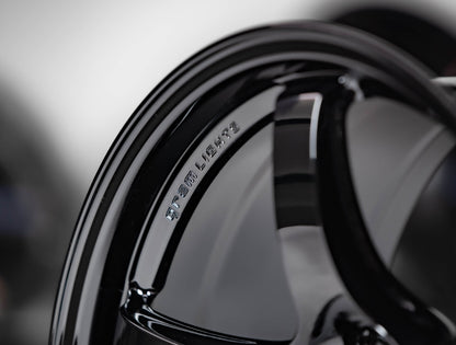 Rays 57CR Glass Black [Universal]