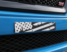 Billetworkz "American Flag - Distressed" License Plate Delete - JDMuscleLicense Plate HolderbwzBW-LPD-FLGD-USUniversal Fitment: Holes 7" apart (U.S. License Plate Mounting)