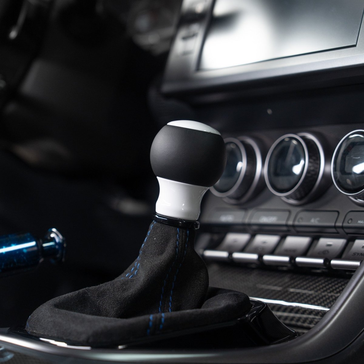 Billetworkz "Fusion" Automatic Shifter - BRZ / FR-S / 86 2013-2021 - JDMuscleShift KnobsBW-KNB-BRZA-NO-GWHT-FULGloss WhiteLeather
