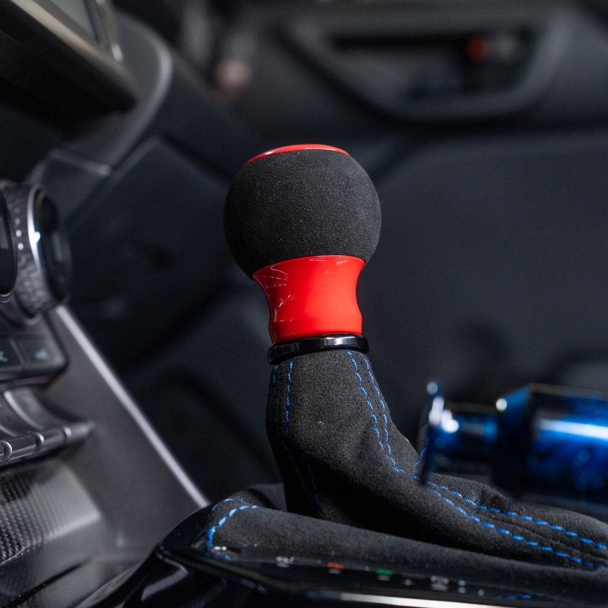 Billetworkz "Fusion" Automatic Shifter - BRZ / FR-S / 86 2013-2021 - JDMuscleShift KnobsBW-KNB-BRZA-NO-GRED-FUAGloss RedAlcantara