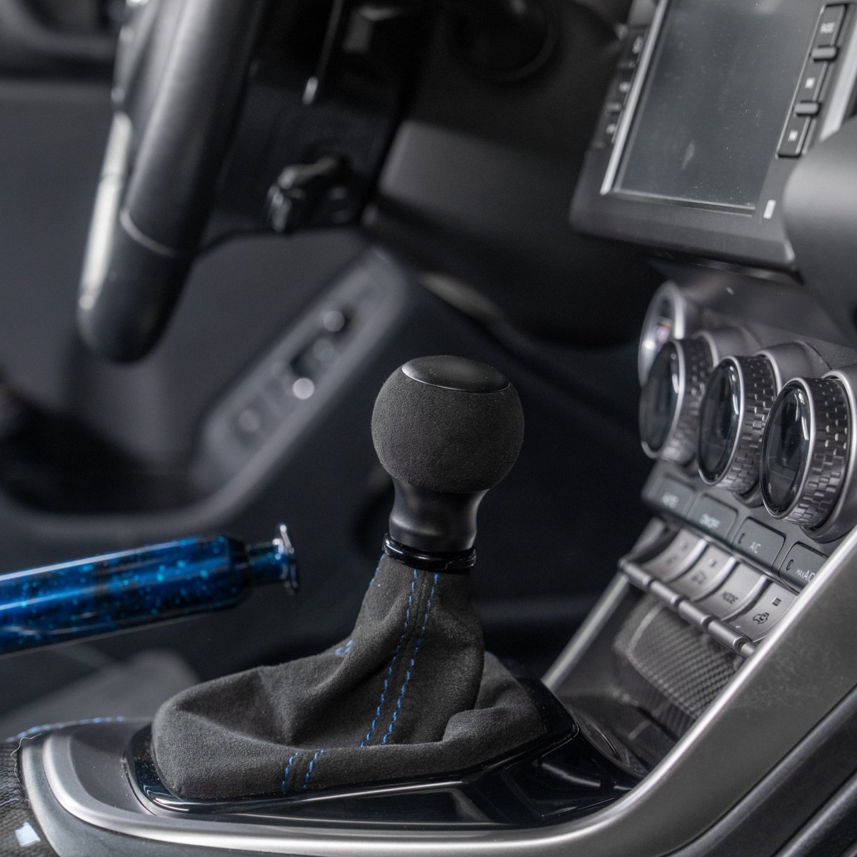 Billetworkz "Fusion" Automatic Shifter - BRZ / FR-S / 86 2013-2021 - JDMuscleShift KnobsBW-KNB-BRZA-NO-MBLK-FUAMatte BlackAlcantara