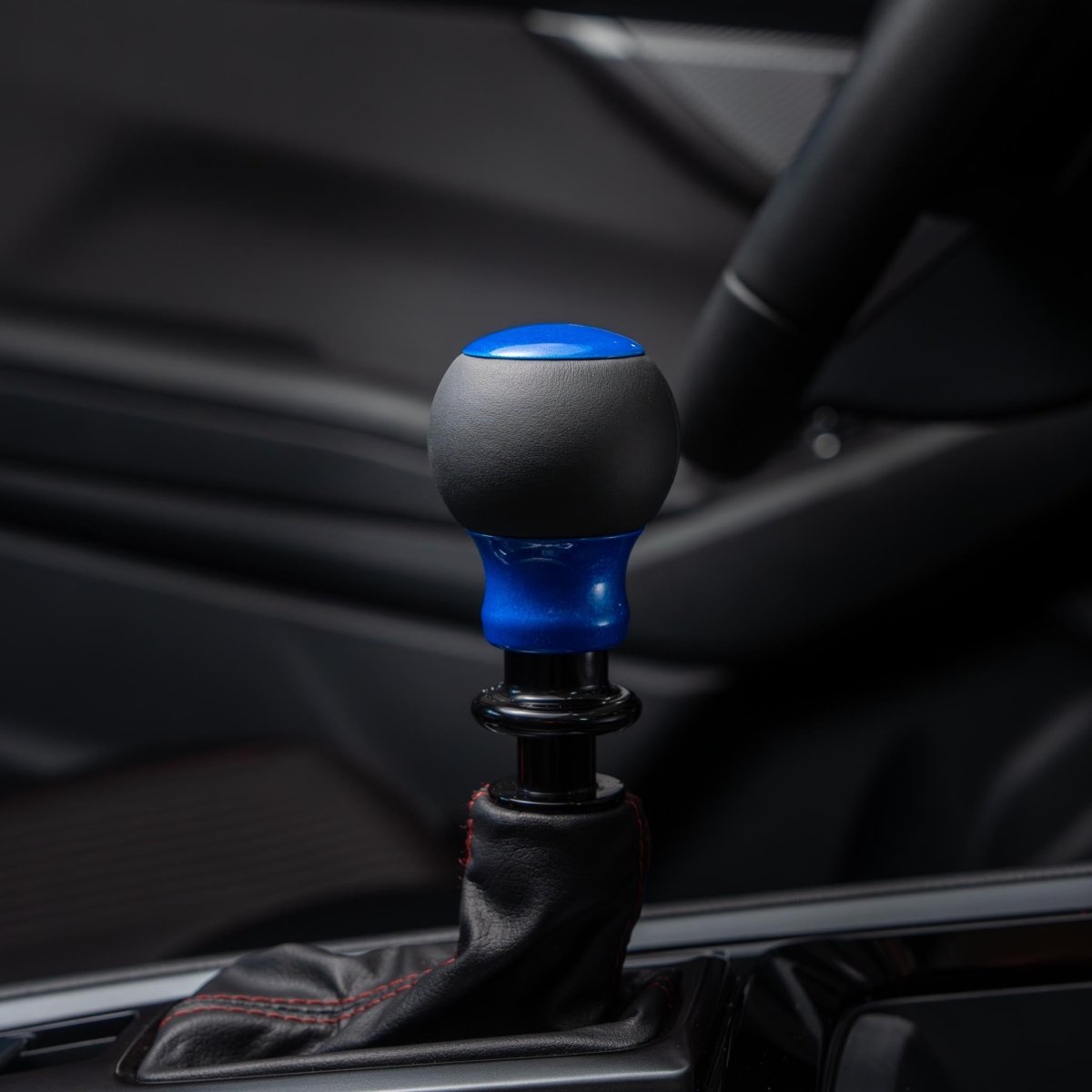 Billetworkz "Fusion" Shift Knob - Fits Subaru CVT: WRX (15–21), Crosstrek (13–23), Forester (14–18), Impreza (12–23), Legacy/Outback (10–14) - JDMuscleShift Knobbwzsku-46863711371546Rainbow SparkleLeatherBlack - Yes my car has a shift boot