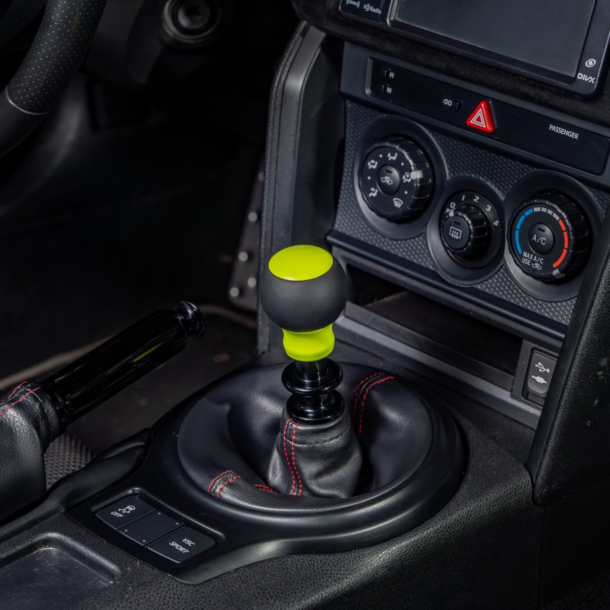 Billetworkz “Fusion” Weighted Shift Knob - BRZ / FR - S / 86 2013 - 2021 (6 - Speed) - JDMuscleShift KnobBW-KNB-BRZ1-NO-NYEL-FULNeon YellowLeatherNo Shift Pattern