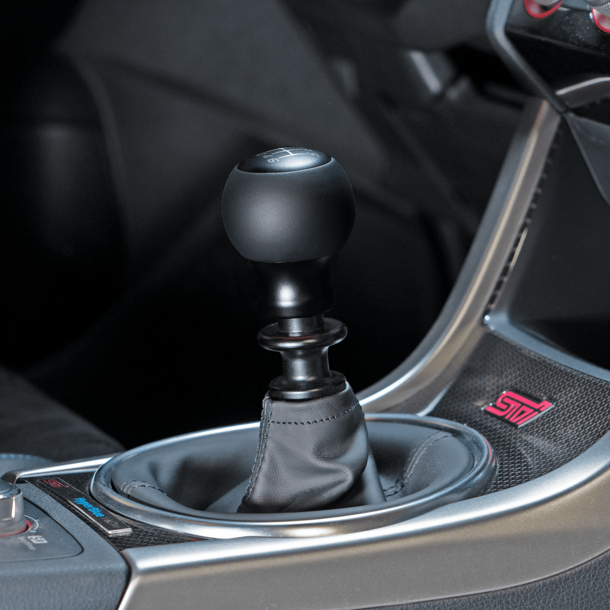 Billetworkz “Fusion” Weighted Shift Knob - Subaru 6 - Speed - JDMuscleShift KnobBW-KNB-SUB6-NO-MBLK-FULMatte BlackLeatherNo Shift Pattern