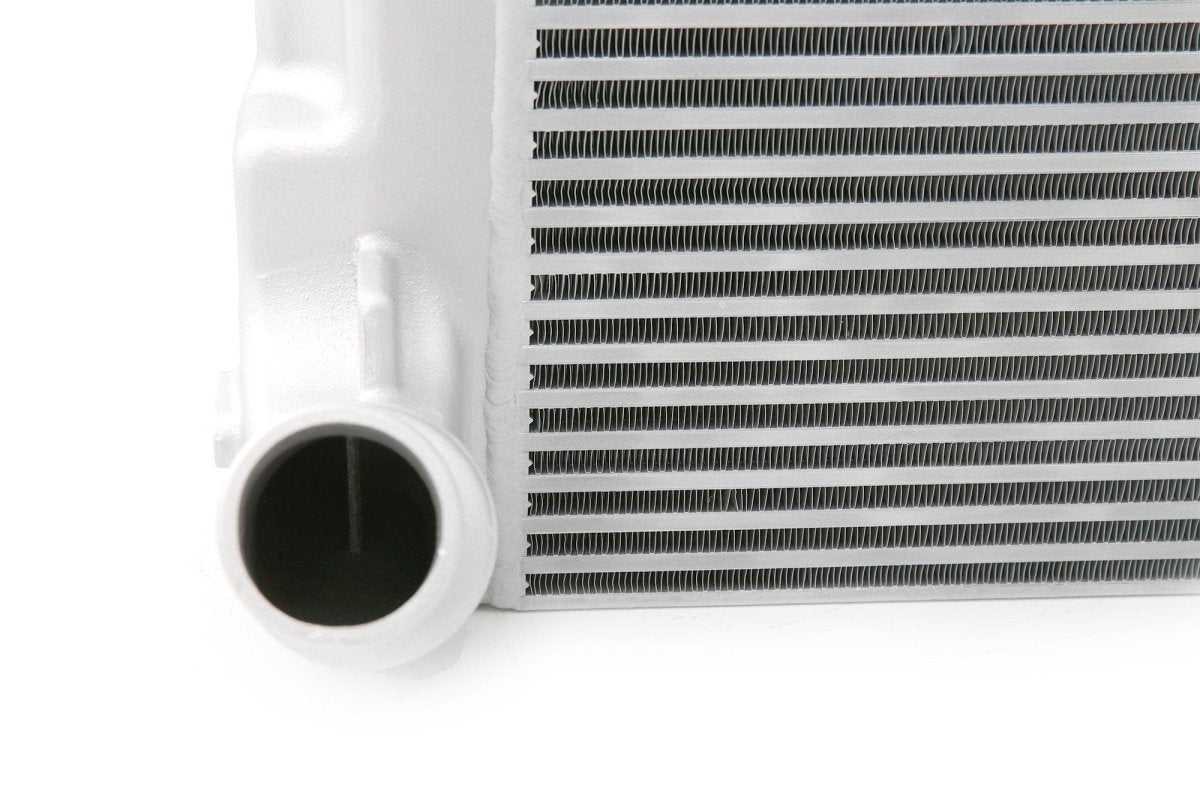CP - E ∆Core™ Race V2 Ford Mustang EcoBoost FMIC Front Mount Intercooler - JDMuscleIntercoolersFDCK00005TTitan™