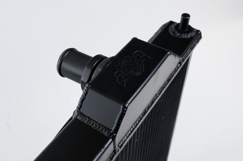 CSF 96 - 07 Mitsubishi Evo 4/5/6/7/8/9 Full - Slim Radiator w/12in Fan & Shroud/ - 16AN - Black - JDMuscleNon - Categorizedcsf7075B