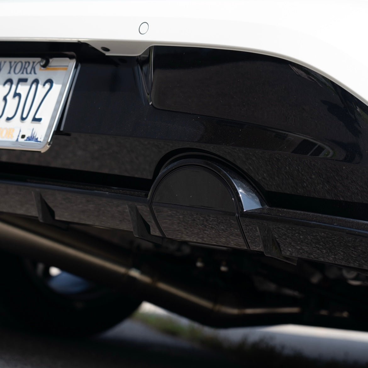 Exhaust Cover for Nissan Z (RZ34) - JDMuscleOEMPD-RZ34-EC-RSRight Side