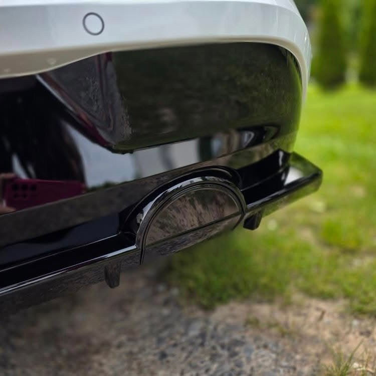 Exhaust Cover for Nissan Z (RZ34) - JDMuscleOEMPD-RZ34-EC-RSRight Side