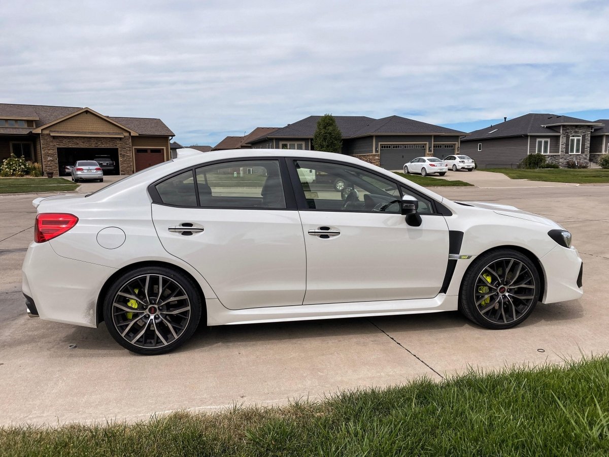 EZ Install Vinyl Door Cup Protectors - 2015 - 2020 Subaru WRX / STI - JDMuscleSFB15WRXDCPEZ3D3D Carbon (Black)