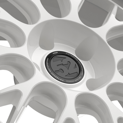 fifteen52 Holeshot RSR 19x9.5 5x114.3 38mm ET 73.1mm Center Bore Rally White - JDMuscleSPK758943