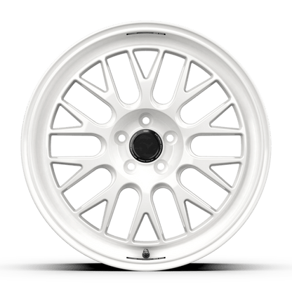 fifteen52 Holeshot RSR 19x9.5 5x114.3 38mm ET 73.1mm Center Bore Rally White - JDMuscleSPK758949
