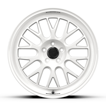 fifteen52 Holeshot RSR 19x9.5 5x114.3 38mm ET 73.1mm Center Bore Rally White - JDMuscleSPK758943