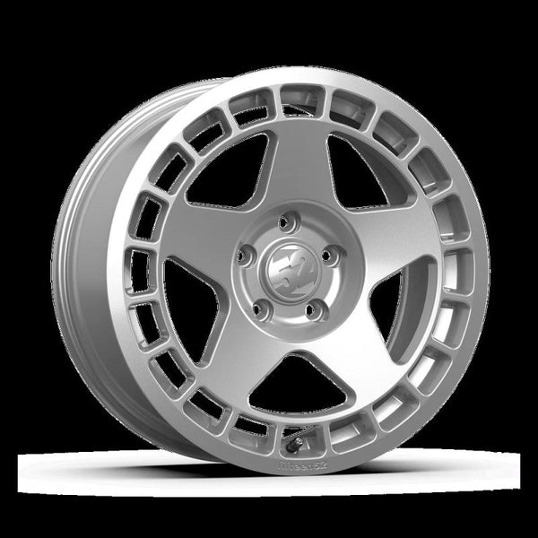 fifteen52 Rally Sport Turbomac 18x8.5 5x114.3 30mm ET 73.1mm