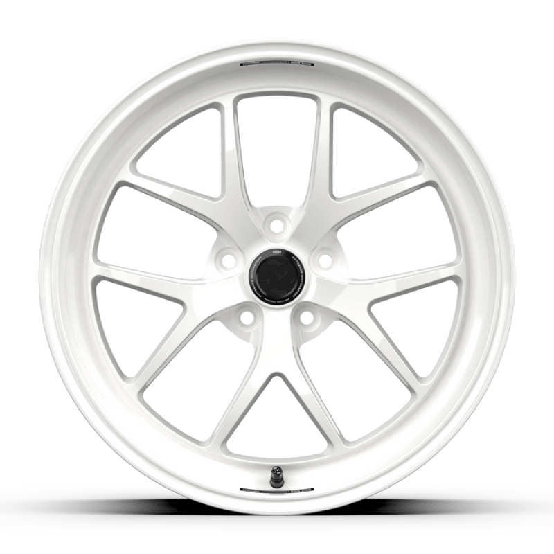 fifteen52 Sector RSR 19x9.5 5x114.3 38mm ET 73.1mm Center Bore Rally White - JDMuscleSPK756930