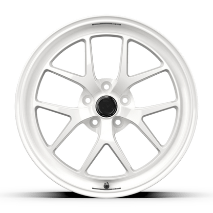 fifteen52 Sector RSR 19x9.5 5x114.3 38mm ET 73.1mm Center Bore Rally White - JDMuscleSPK756924