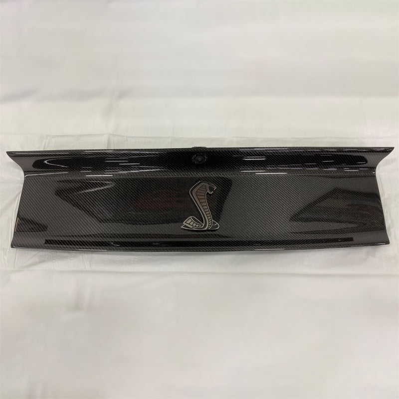 Ford Racing 20 - 21 Mustang GT500 Deck Lid Trim Panel - JDMuscleShop the look 2frpM-16600-MCF