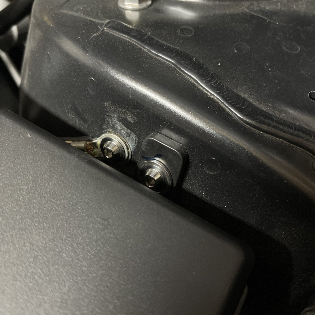 JDC Titanium Fuse Box Area Hardware Kit (15 - 21 WRX/STi) - JDMuscleEngine Dress - UpJDC-TI-SUB-FEBHKBurnt