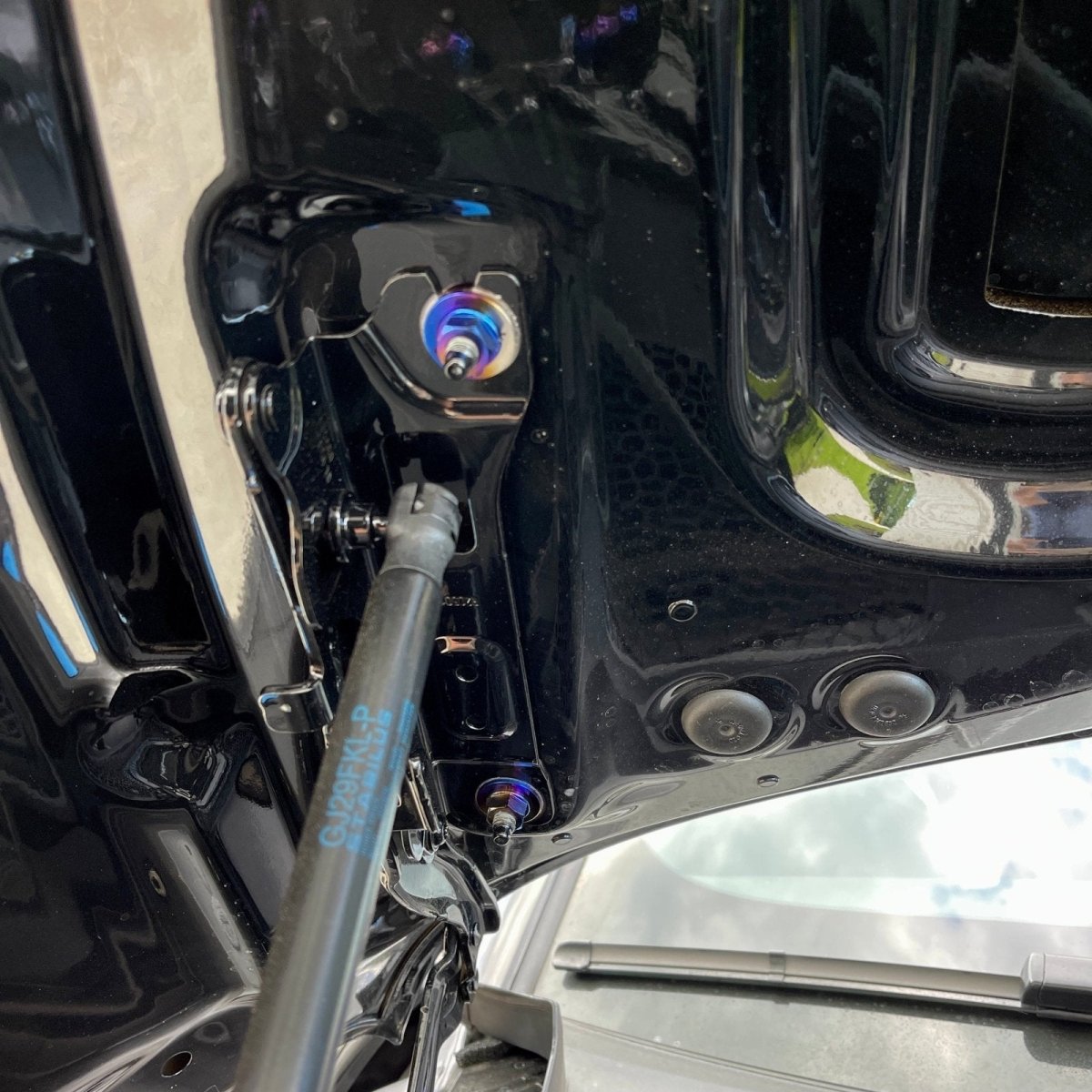 JDC Titanium Hood Bracket Hardware Kit (MK5 Supra) - JDMuscleEngine Dress - UpJDC-TI-A90-HBHKBurnt