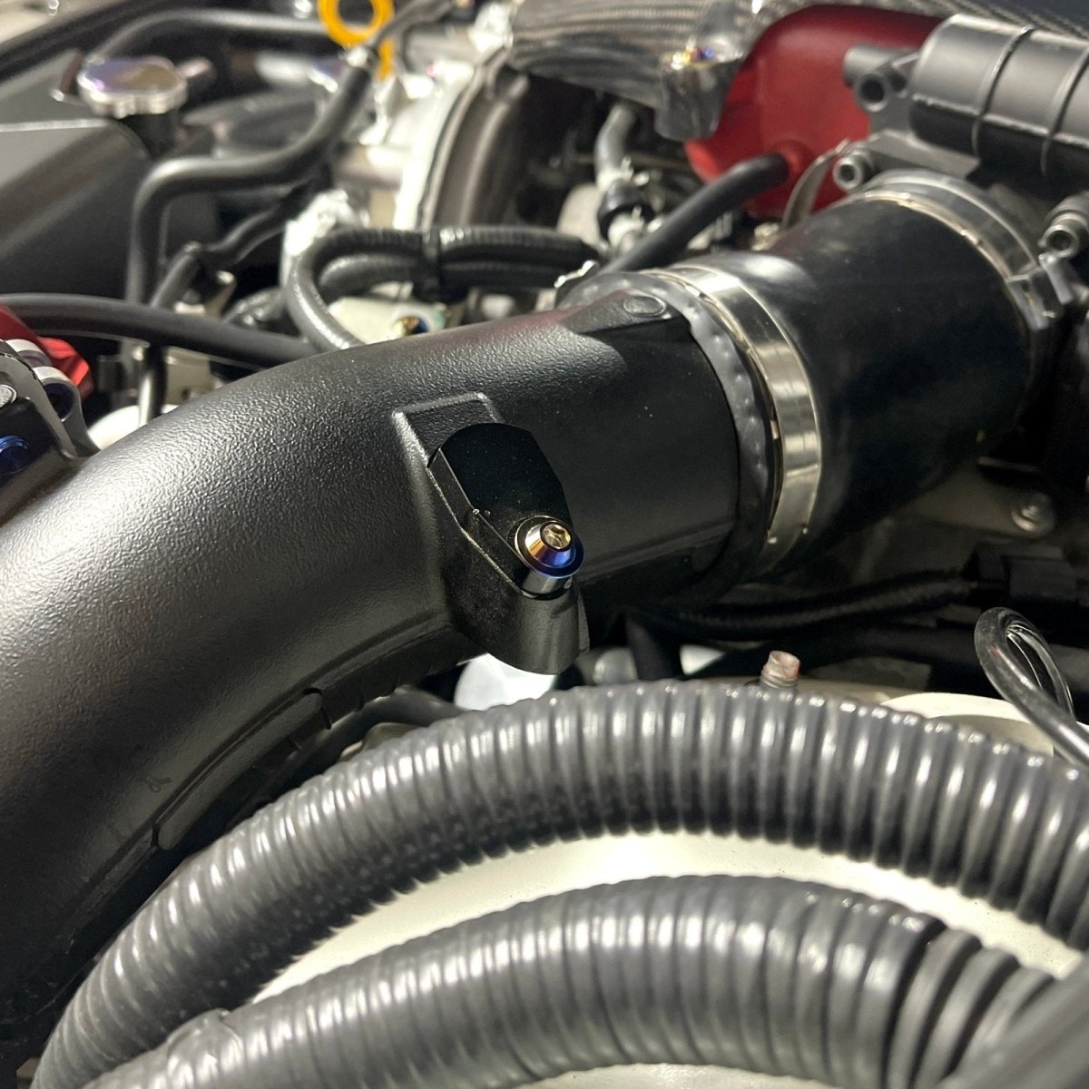 JDC Titanium MAP Sensor Replacement Bolts (R35 GT - R) - JDMuscleUniversal Titanium HardwareJDC-TI-GTR-MSHKBurnt