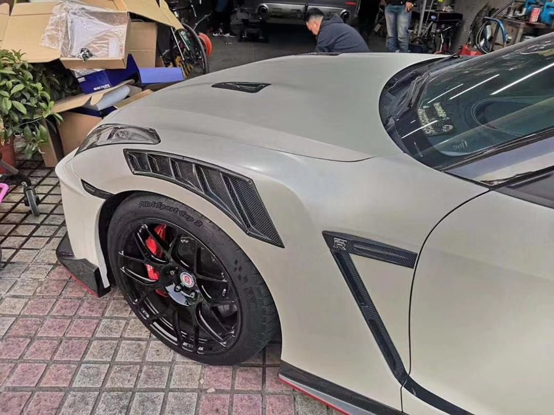 JDMuscle [09 - 24 GT - R] Carbon Fiber Fender Ducts - NSM Style - JDMuscleFendersJDM-R35-719CF
