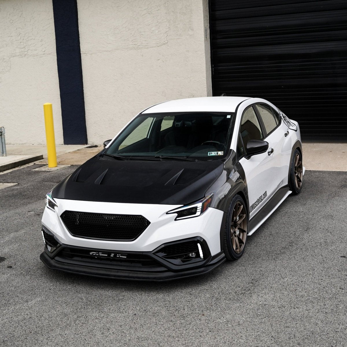JDMuscle [22 - 25 WRX w/ FMIC] Carbon Fiber Scoopless Hood V1 - JDMuscleHoodsJDM-WRX22-HD-RV1CF2x2 Twill