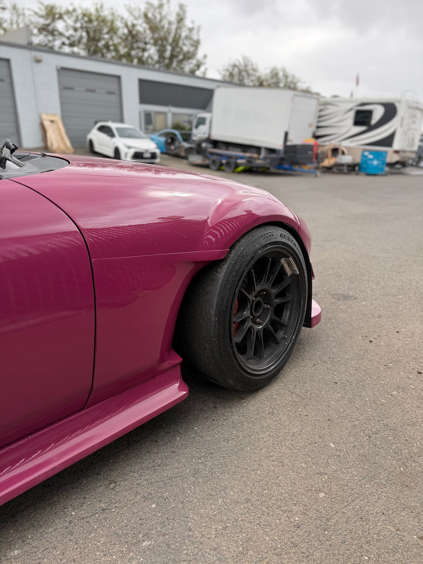Epsilon+ [05-15 Mazda MX-5 Miata NC]  Fender Cuts