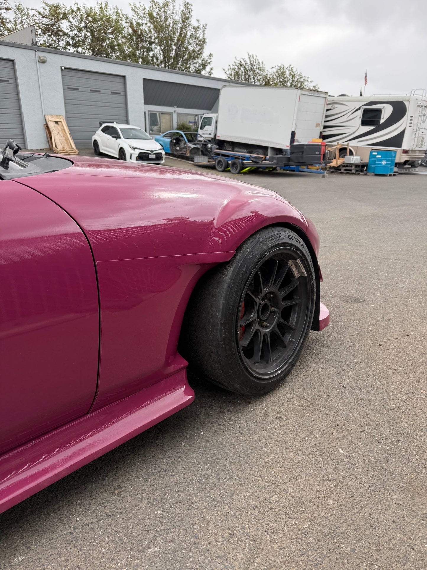 Epsilon+ [05-15 Mazda MX-5 Miata NC]  Fender Cuts