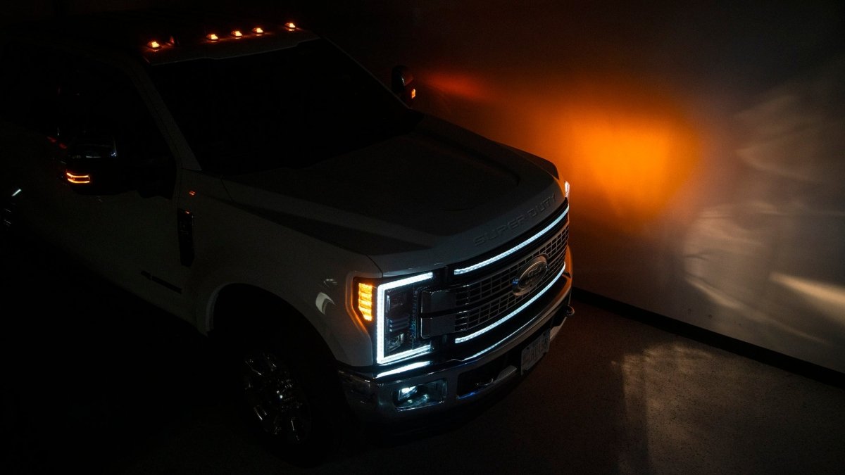 OLM Cab Light Replacement Set (Clear Lens/Amber Light) - 2017 - 2022 Ford Super Duty F250/F350 - JDMuscleOLME.16052.1