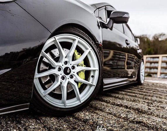 Option Lab R716 Onyx White 18x8.5 +40 5x108 | L16 - 88551 - 40 - WHT - JDMuscleWheelsL16-88551-40-WHT