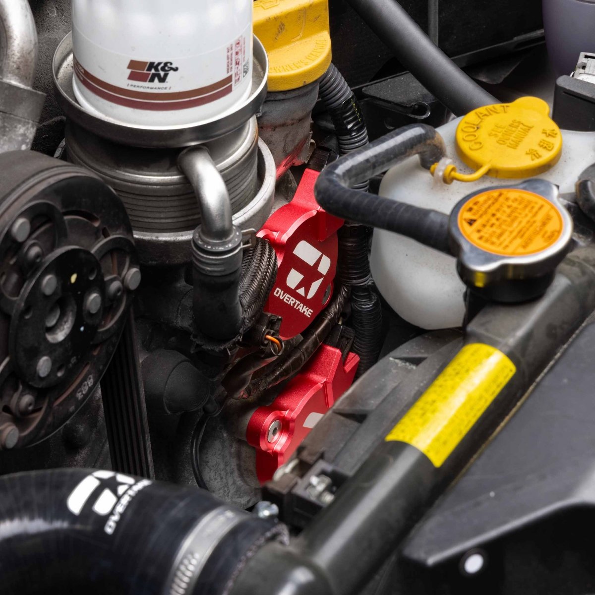 OVERTAKE [15-26 WRX, 13-26 BRZ/86] Cam Solenoid Covers - JDMuscleDress Up CapsA10910REDRed