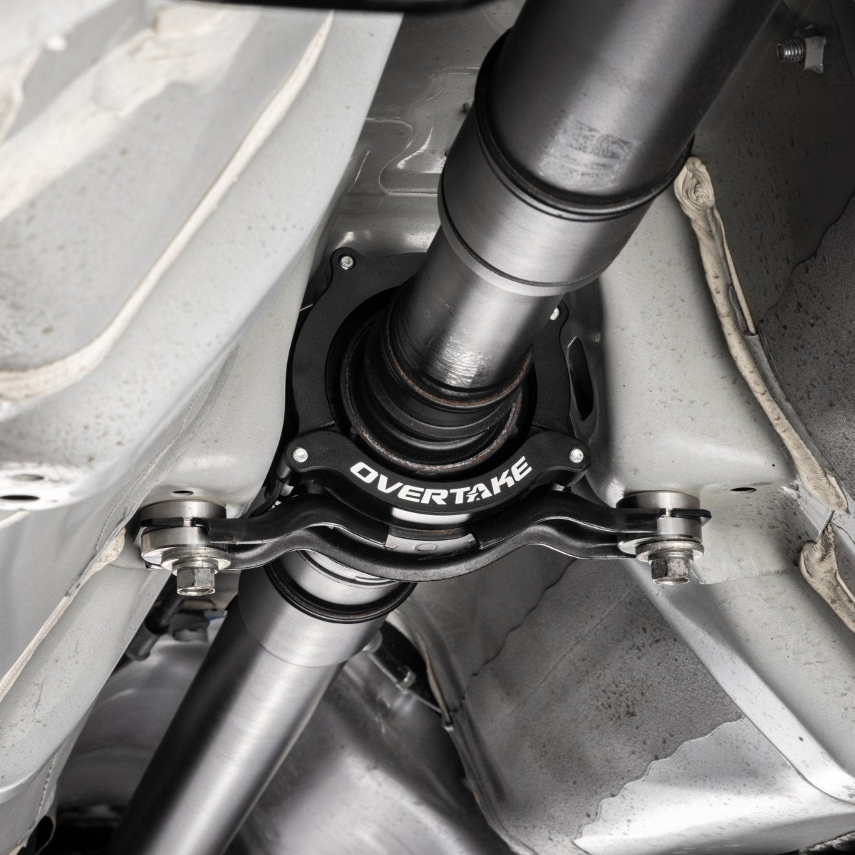 OVERTAKE Driveshaft Lockdown Kit - Subaru 2008 - 2026 WRX, 2008 - 2021 STI, 2013 - 2026 BRZ / 86 - JDMuscleDrivetrainA10560