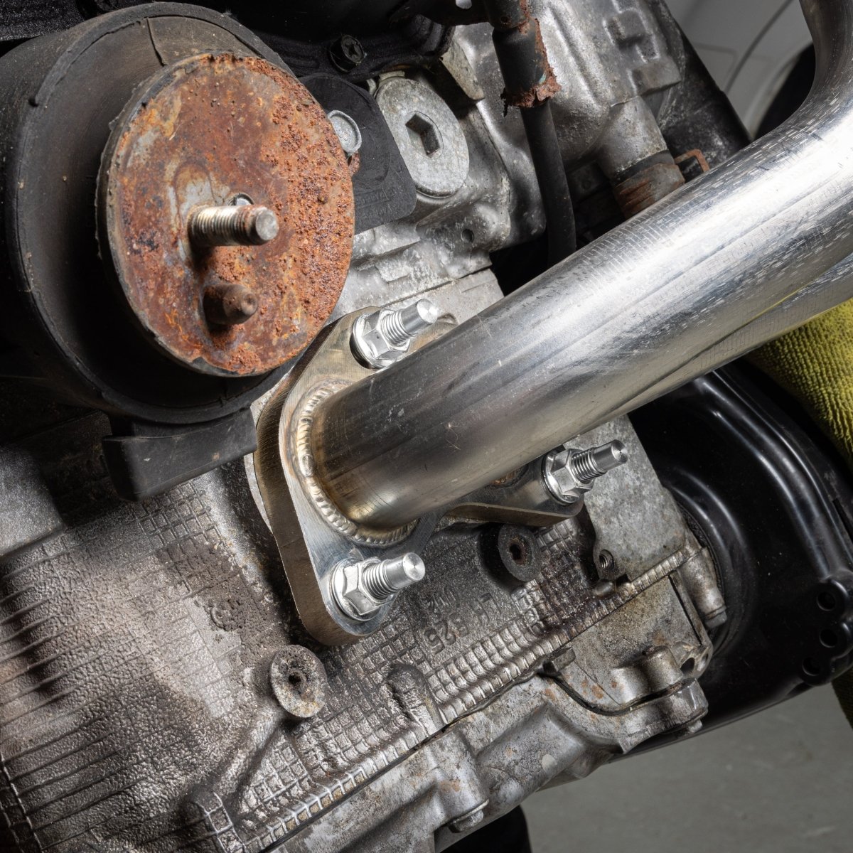 OVERTAKE Exhaust Manifold Hardware Kit - Subaru Models - JDMuscleExhaustA10683