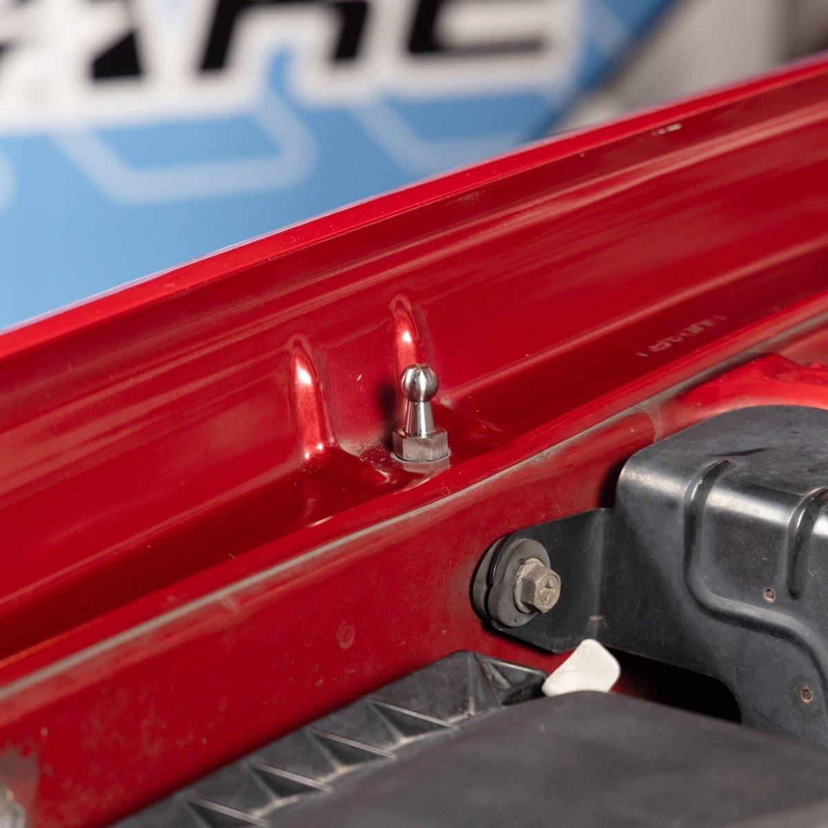 OVERTAKE Hi - Lift Hood Strut Kit - Subaru 2004 - 2008 Forester XT - JDMuscleAccessoriesA10448