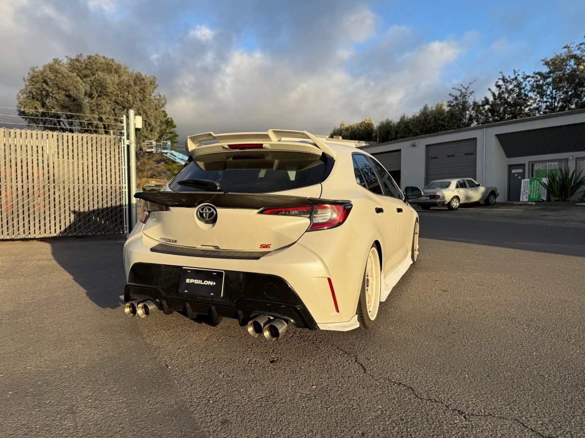 (PRE - ORDER) Mid Wing [19 - 26 TOYOTA COROLLA HATCHBACK] E210 - JDMuscleMid Wingsku-44130222768172Fiberglass