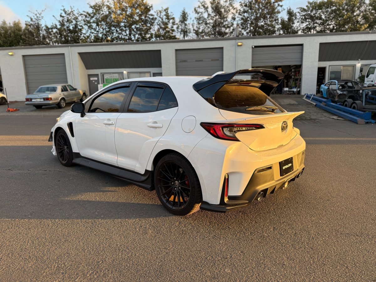 (PRE - ORDER) Mid Wing [19 - 26 TOYOTA COROLLA HATCHBACK] E210 - JDMuscleMid Wingsku-44130222768172Fiberglass