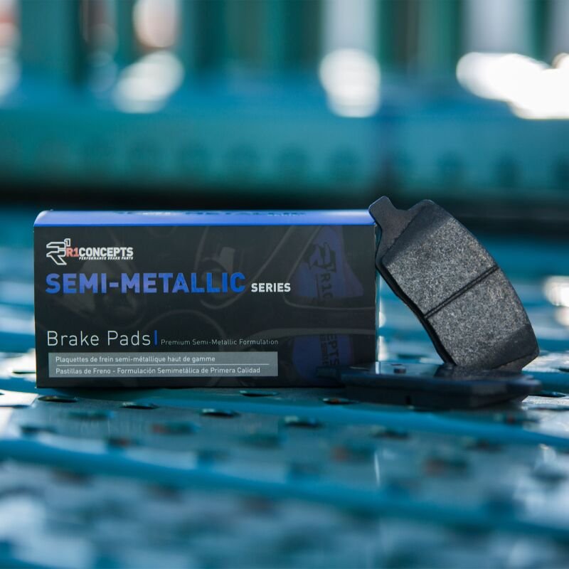 R1 Concepts Semi - Metallic Series Front Brake Pads for 2013 - 2015 Toyota Hilux (Mexico) | Part RNC2311 - 1523 - 09 | rnc2311 - 1523 - 09 - JDMuscleSPK981633