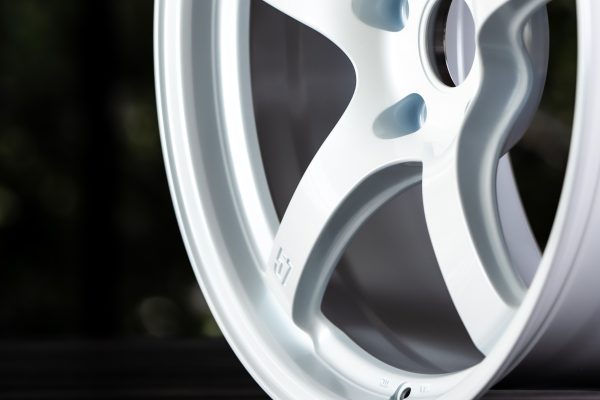 Rays 57CR Ceramic Pearl [Universal] - JDMuscleWheelsWGCR435WCPP19X9.55x120'+35mm