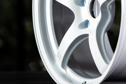 Rays 57CR Ceramic Pearl [Universal] - JDMuscleWheelsWGCR435WCPP19X9.55x120'+35mm