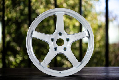 Rays 57CR Ceramic Pearl [Universal] - JDMuscleWheelsWGCRAC12ECPP18X10.55x114.3'+12mm