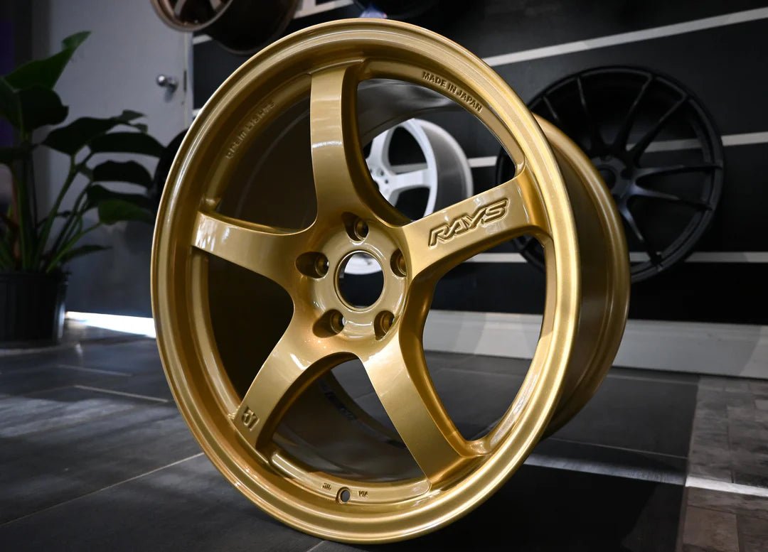 Rays 57CR E8 Gold [Universal] - JDMuscleWheelsWGCRQ38DEGP17X95x100'+38mm