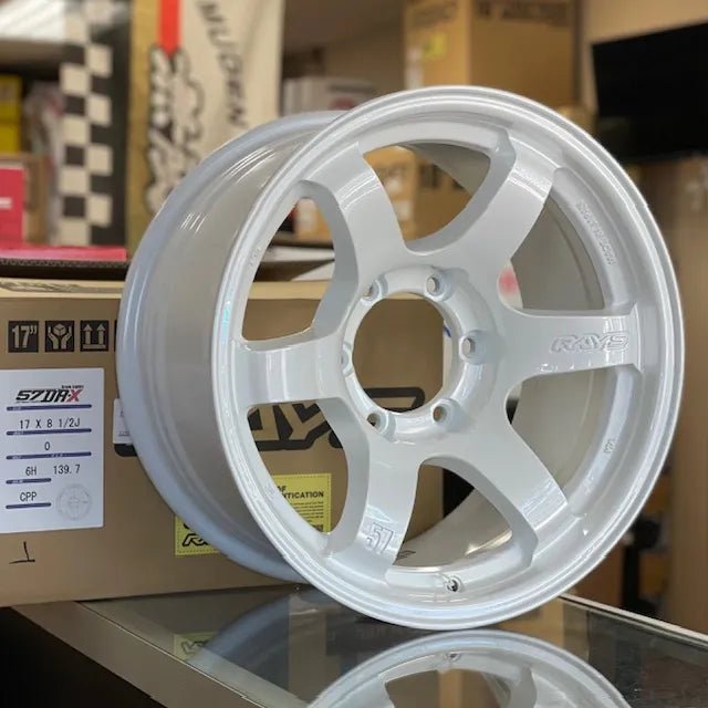 Rays 57DR - X Ceramic Pearl [Universal] - JDMuscleWheelsWGIXP00KCPP17X8.56x139.7'+0mm