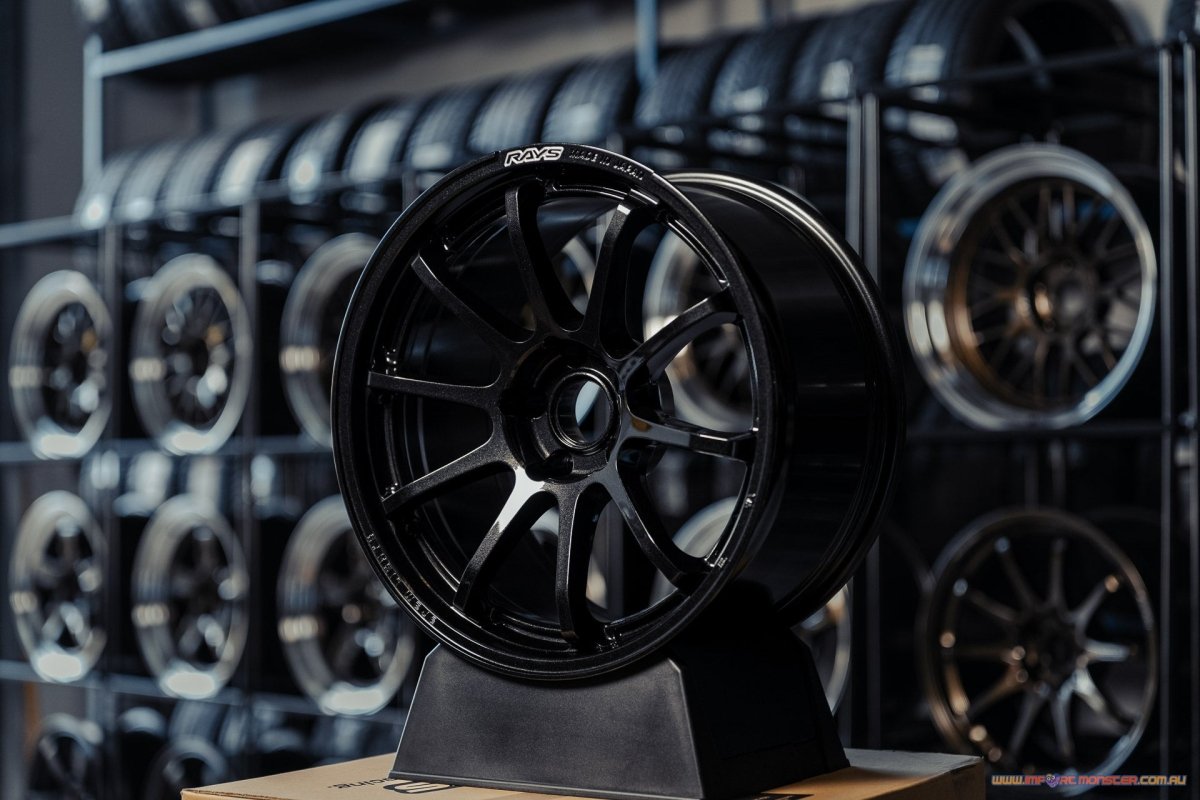 Rays 57NR Glass Black [Universal] - JDMuscleWheelsWGNX38D6NJ18X9.55x100'+38mm