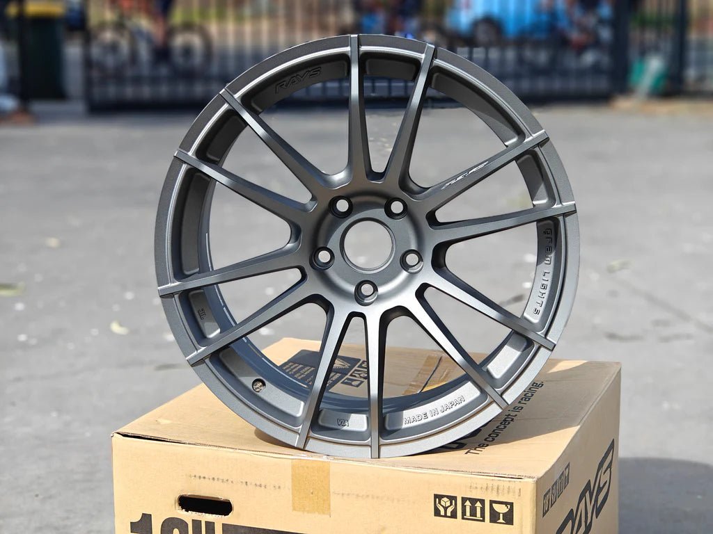 Rays 57XR Glossy Gray [Universal] - JDMuscleWheelsWGJRX38WAG18X9.55x120'+38mm